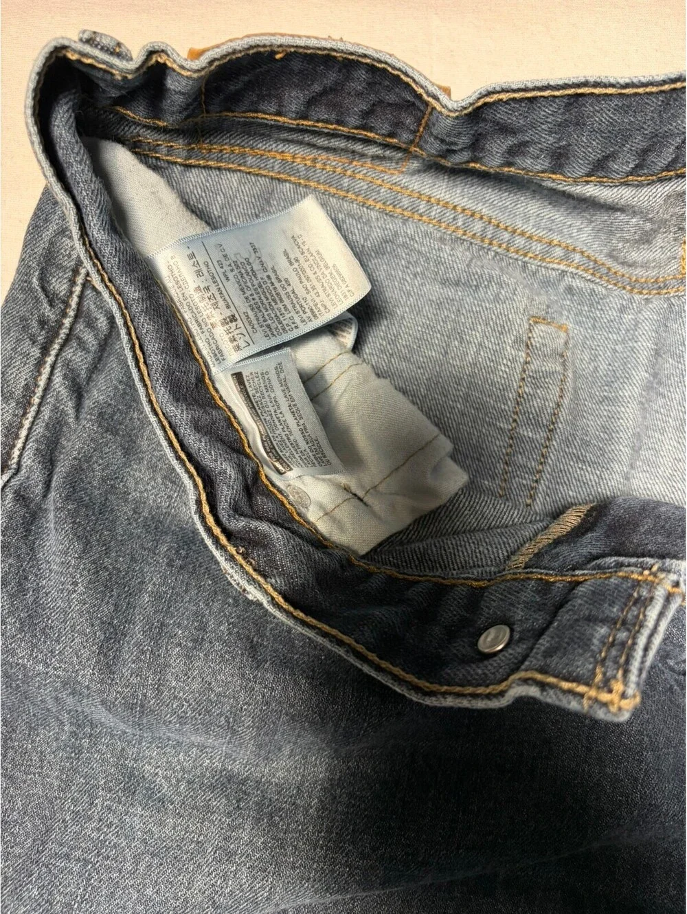 Levis these levi